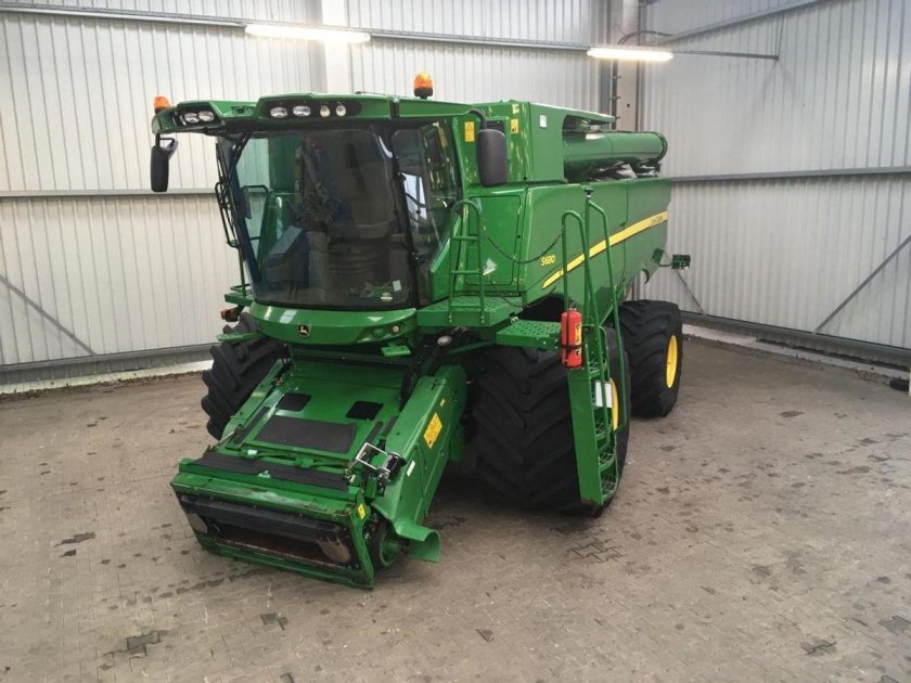 Комбайн Джон Дир s790i