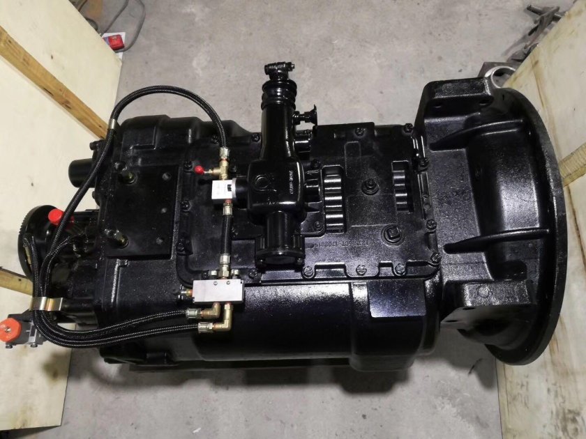 Коробка Шакман 12js160t