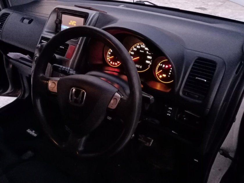 Хонда Мобилио Спайк 2007 салон