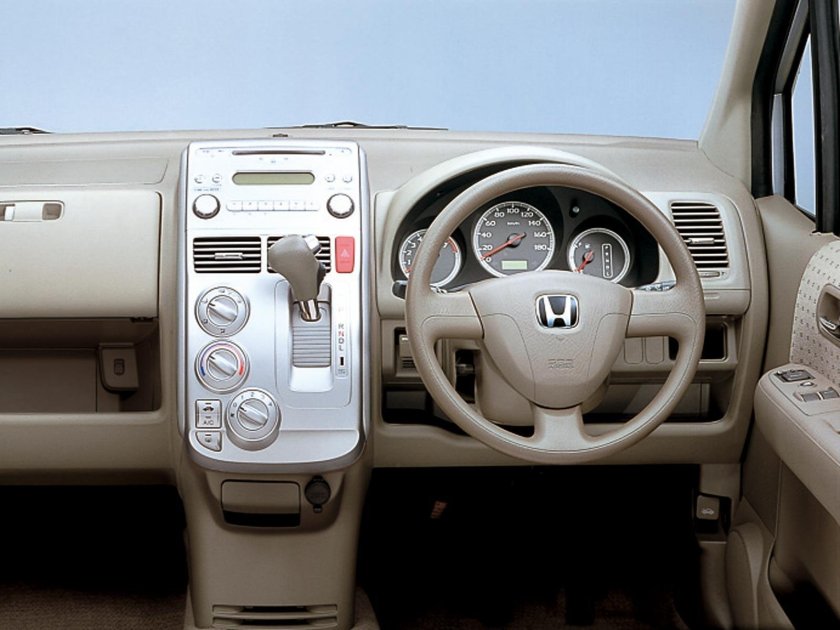 Honda Mobilio 2001