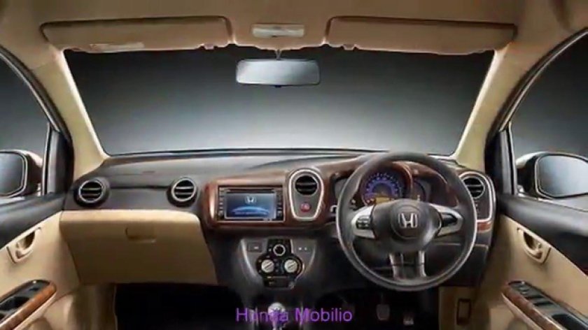 Honda Mobilio 2022 салон внутри