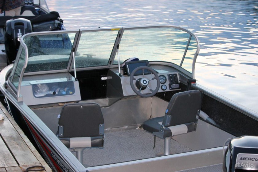 Windboat 4.6 DC EVO Fish