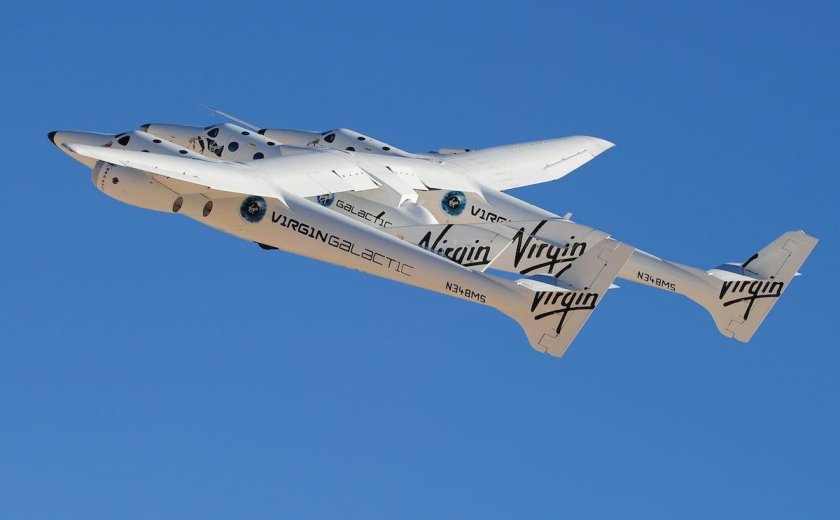 Virgin Galactic самолет