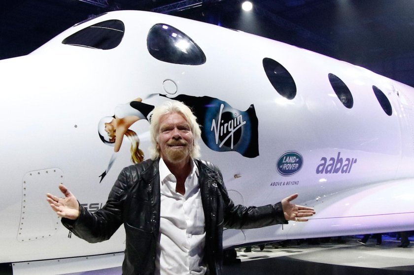 Ричард Брэнсон в космосе