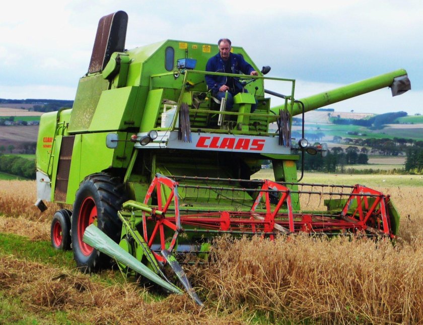 Мини-комбайн Заря mzk 800