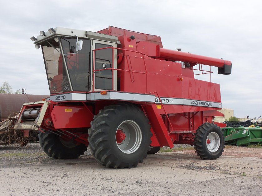 Комбайн вестерн 8570