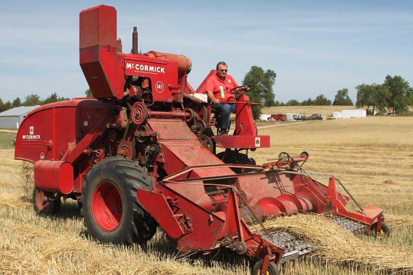 Молотилка самоходная к комбайну