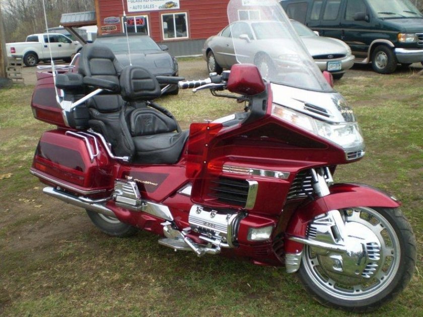 Хонда Gold Wing 1500
