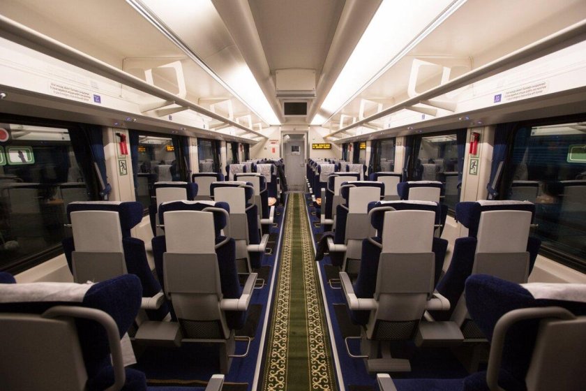 Тальго сидячий вагон