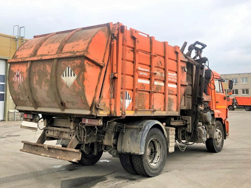 КАМАЗ мусоровоз мкм 4503