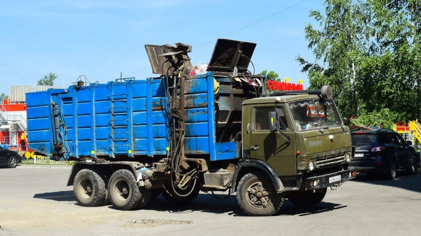 КАМАЗ мусоровоз ко 415