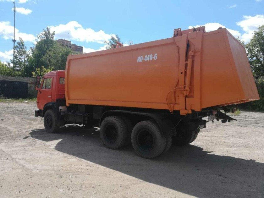 Мусоровоз КАМАЗ 16g