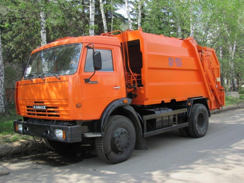 КАМАЗ 43255 мусоровоз