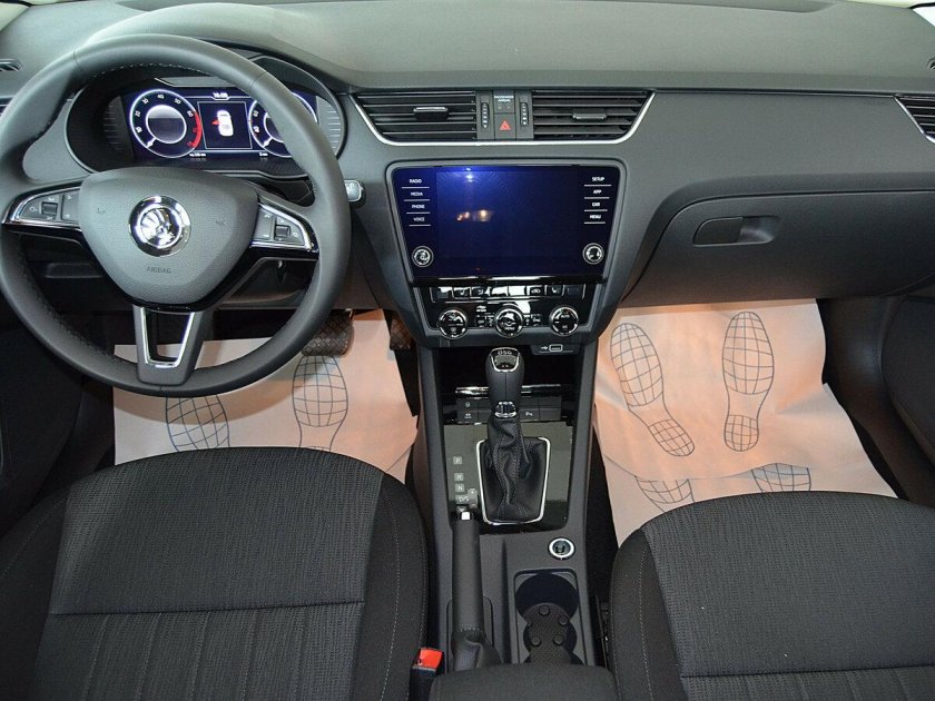 Škoda Octavia 2019 салон