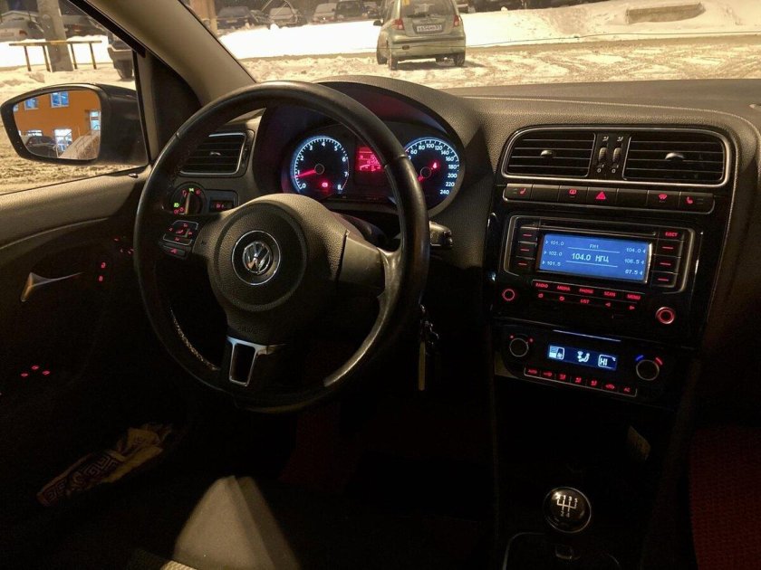 Поло 2014 года Фольксваген комплектации