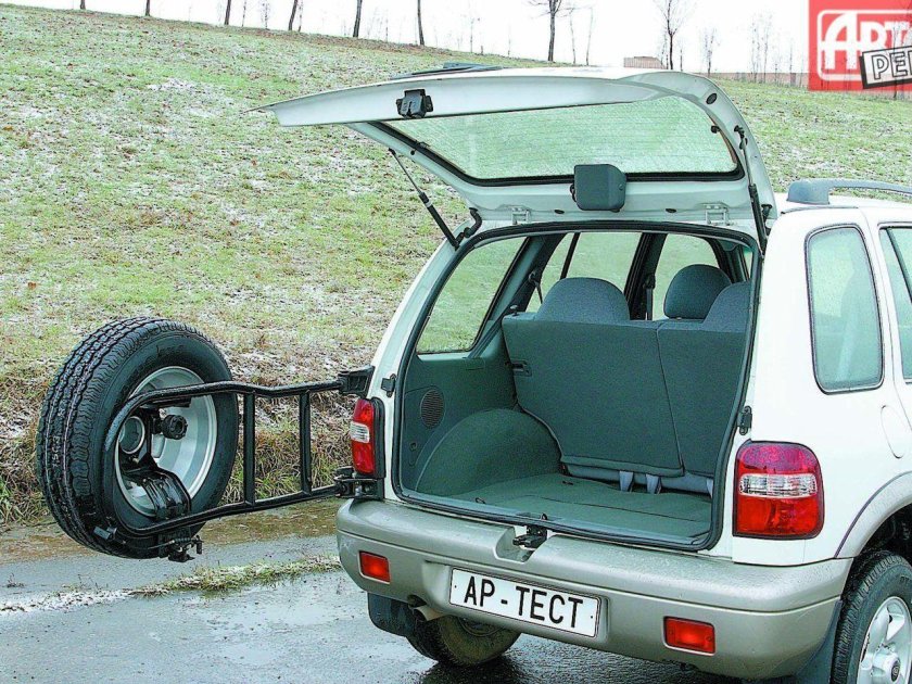 Kia Sportage 1 багажник