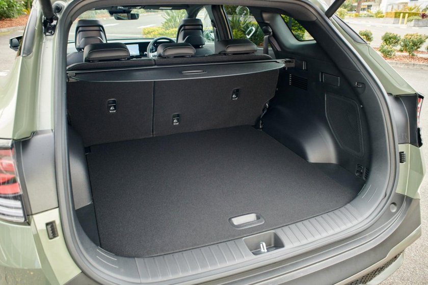 Kia Sportage 2022 багажник