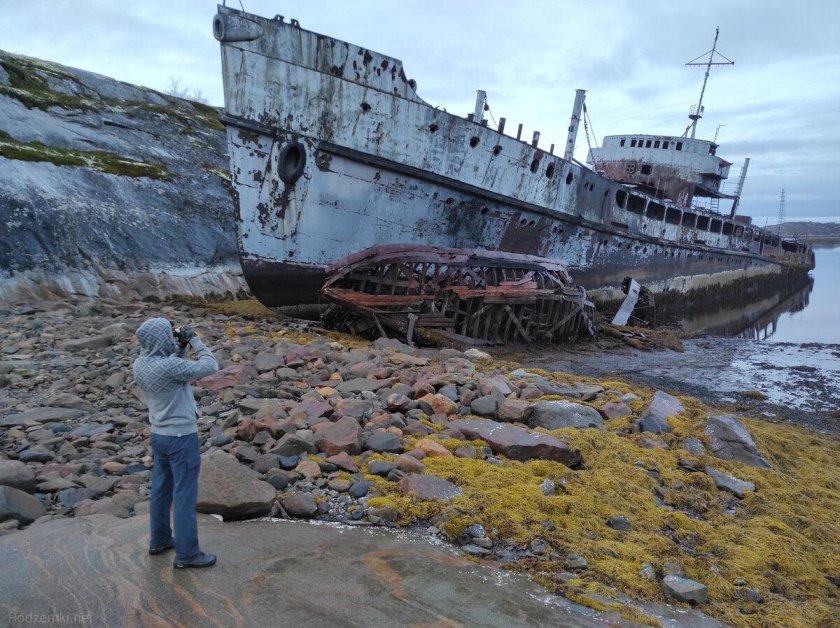 Кольский полуостров кладбище кораблей