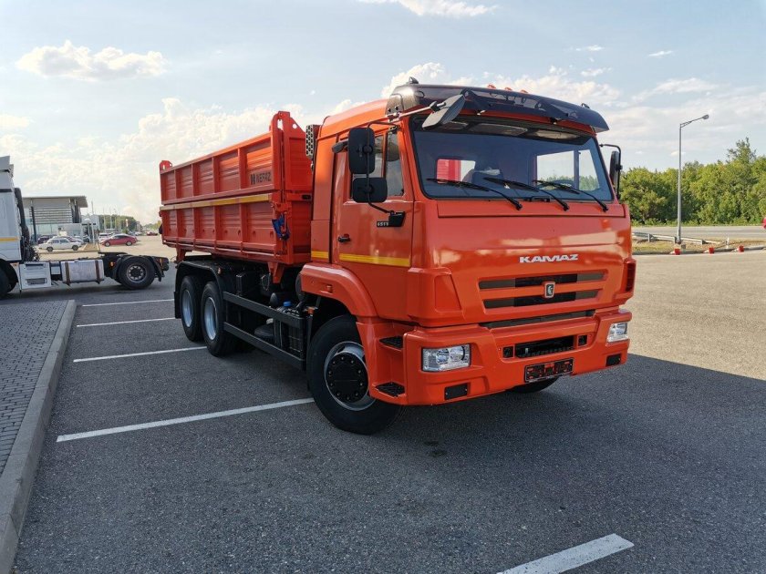 КАМАЗ 667.511-300