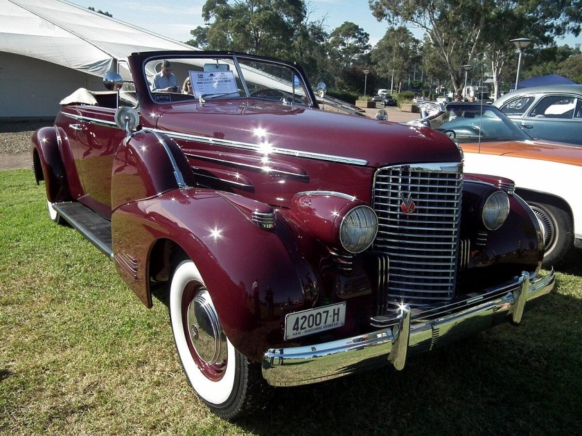 Cadillac v16 Series 90 1938