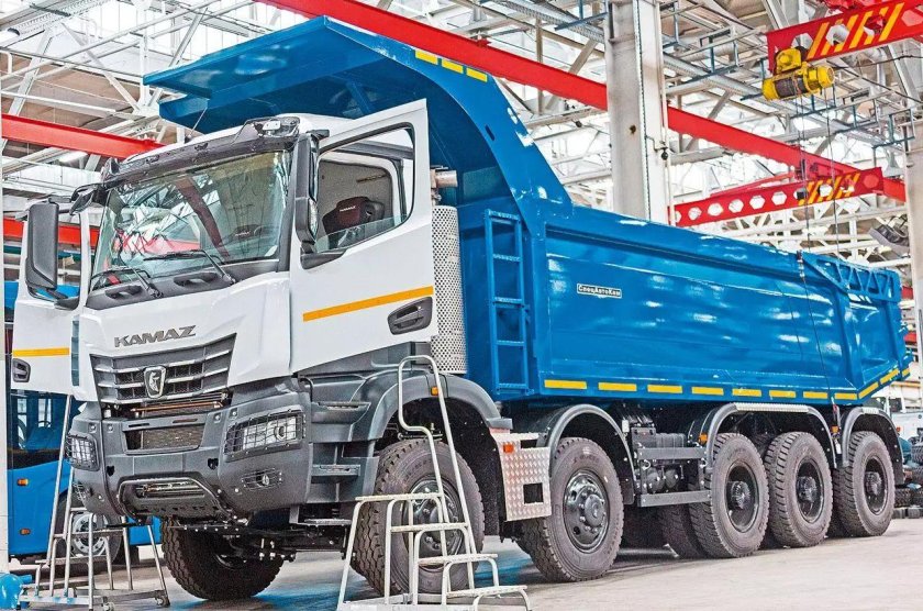 КАМАЗ 65805 самосвал