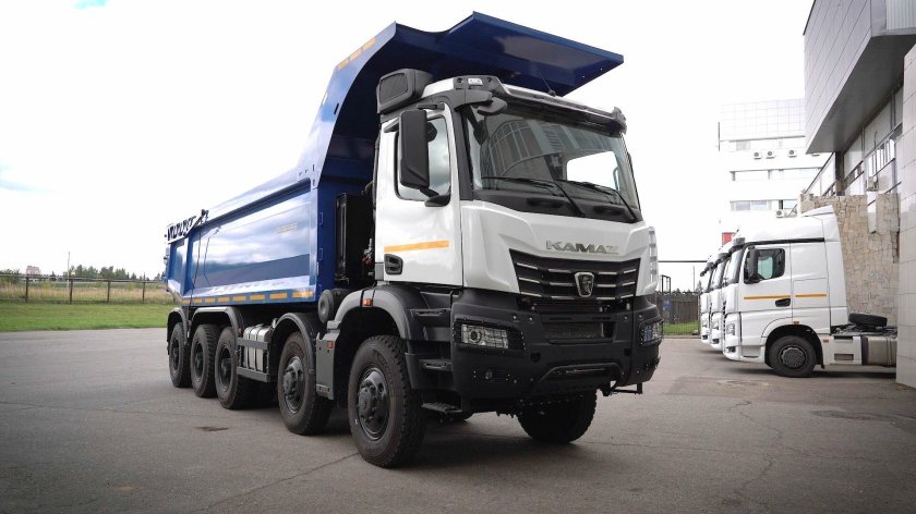 КАМАЗ 65805 самосвал