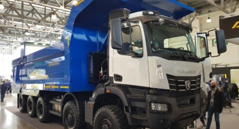 КАМАЗ 65807 самосвал