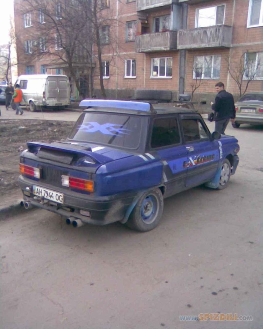 Колхозная ВАЗ 2107