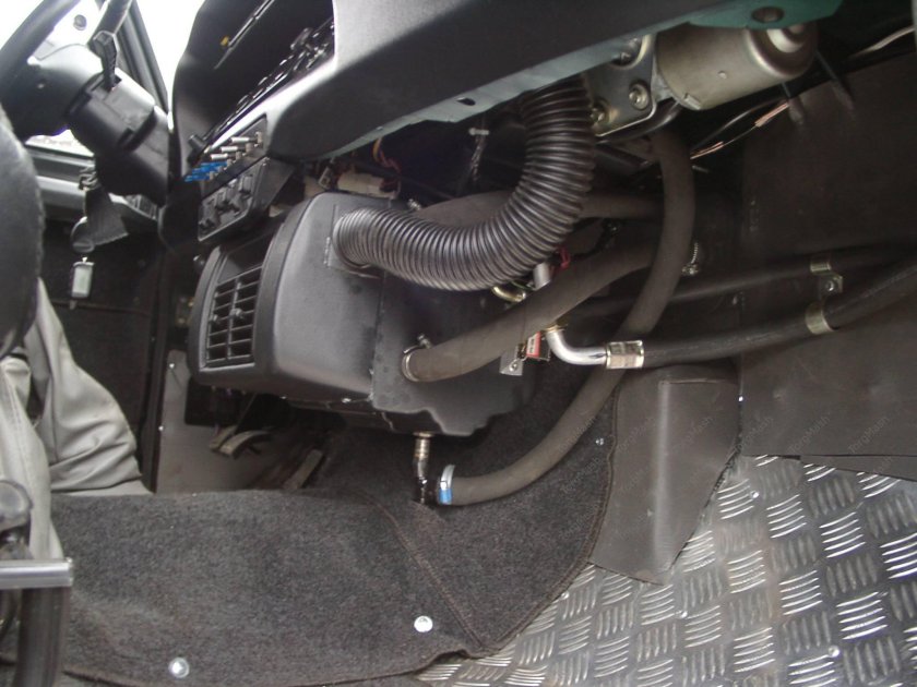 Отопитель УАЗ Патриот 2007 года выпуска