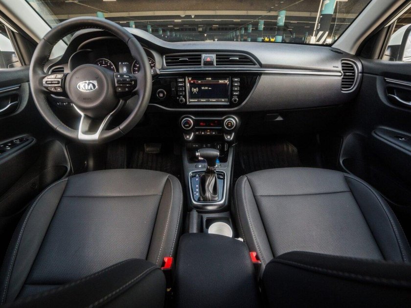 Kia Rio x-line салон