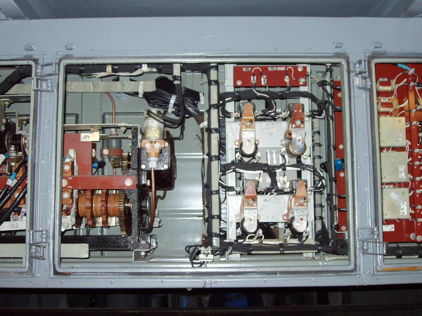 Тормозной переключатель эд4м