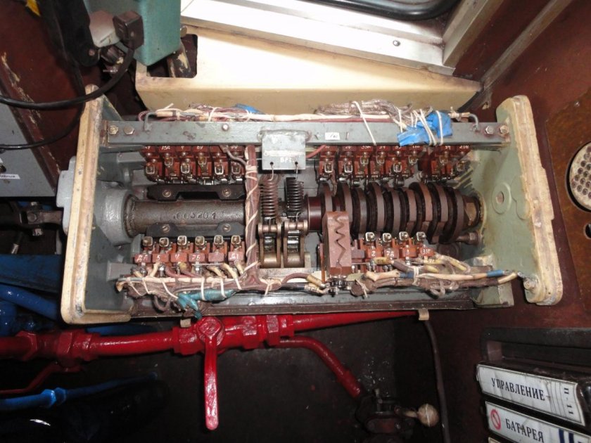 Контроллер машиниста КМЭ 70