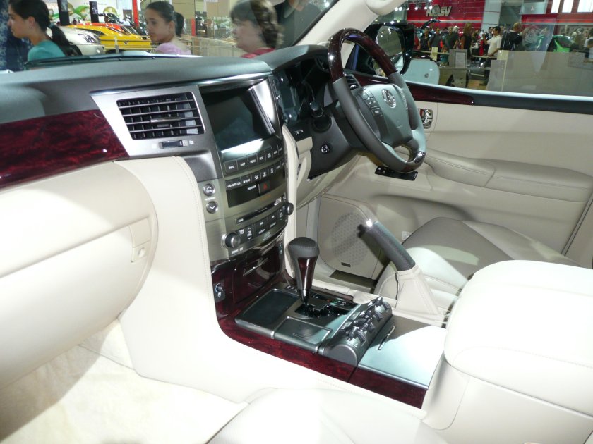 Lexus LX 570 2007