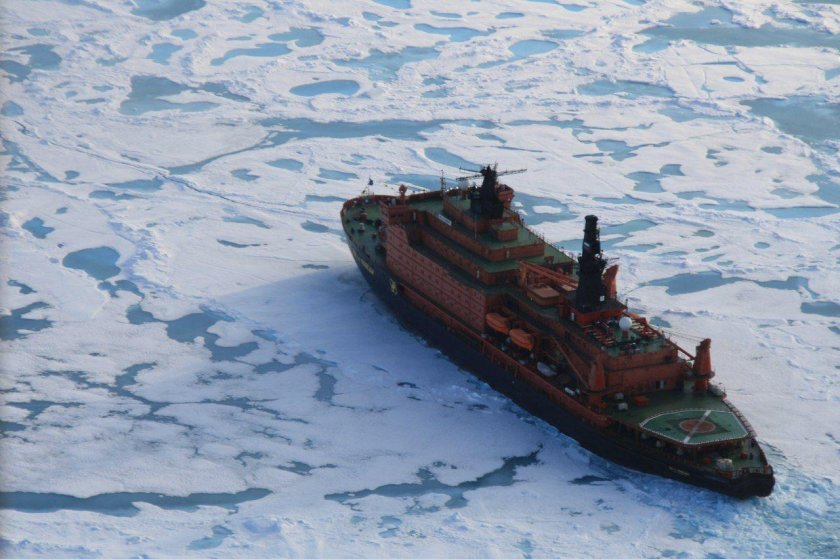 Ледокол Россия Лидер