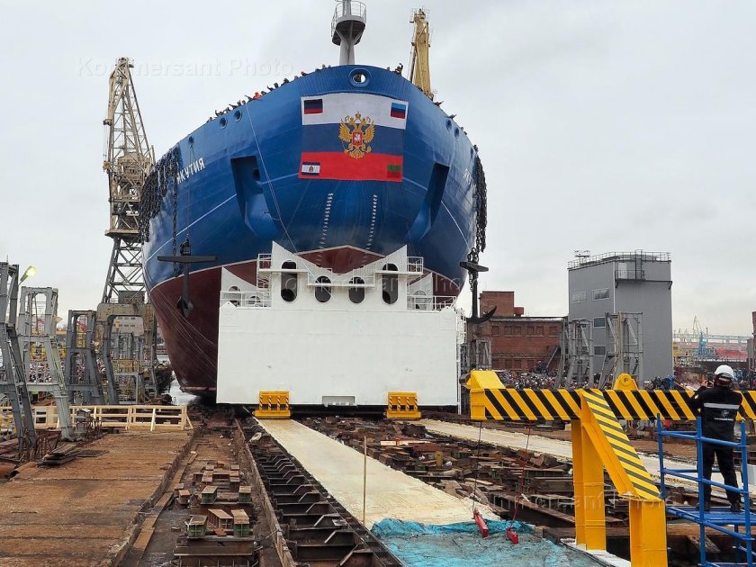 Ледокола «Россия» проекта 10510
