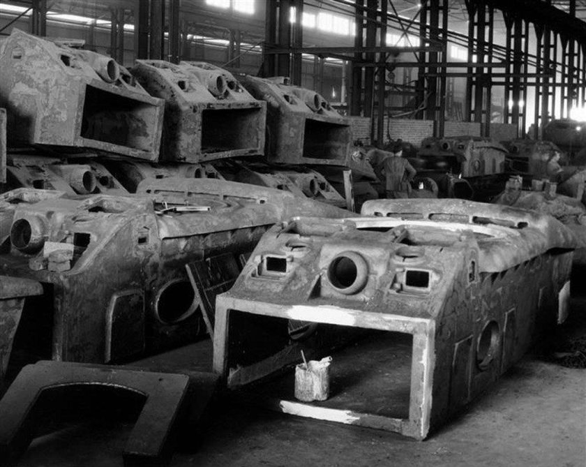 Литой корпус