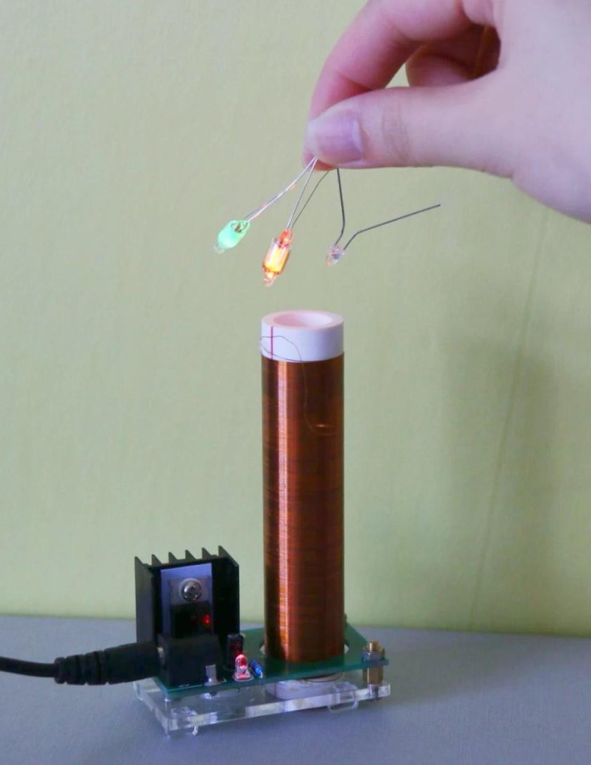 Катушка Тесла 9v