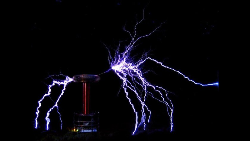 Стример катушка Тесла