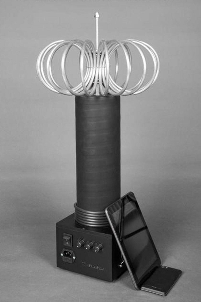 Катушка Тесла 75 см с тороидом