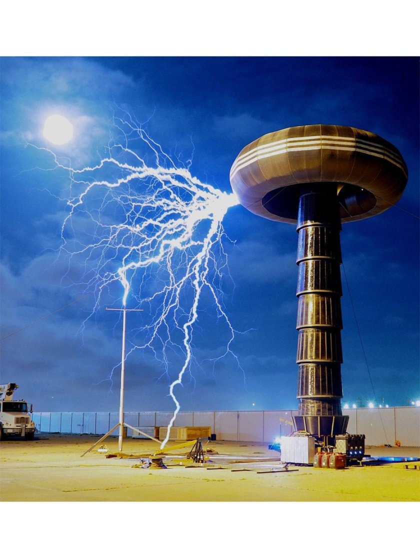 Трансформатор Теслы. Никола Тесла