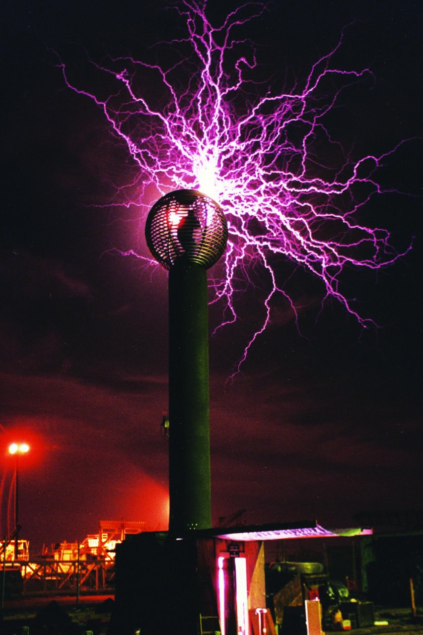 Трансформатор Николы Тесла