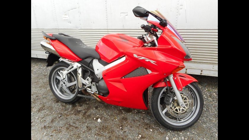 Honda VFR 800 VTEC