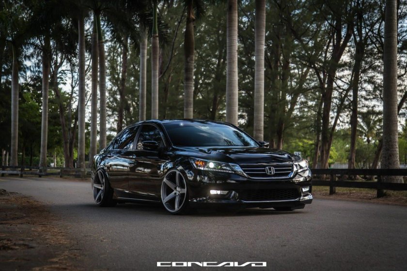 Honda Accord 9 черный
