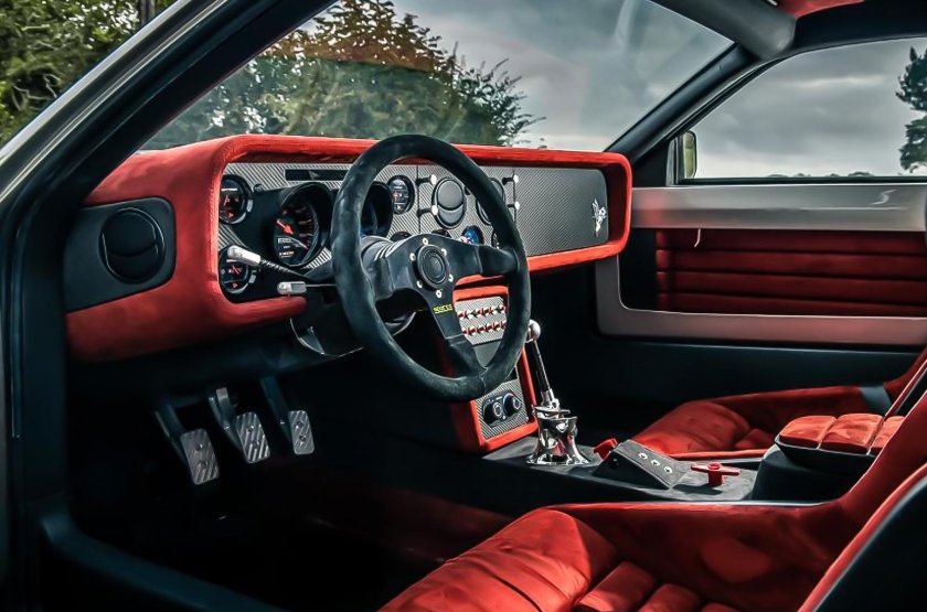 Lancia 037 салон