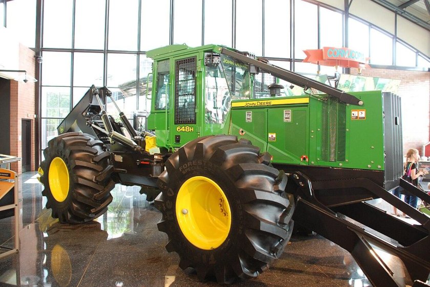 John Deere 648h