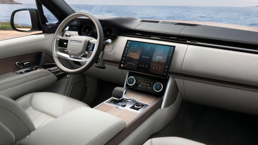 Новый Рендж Ровер 2022 салон