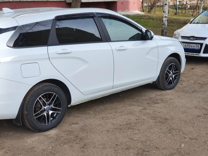 Лада Веста диски r15