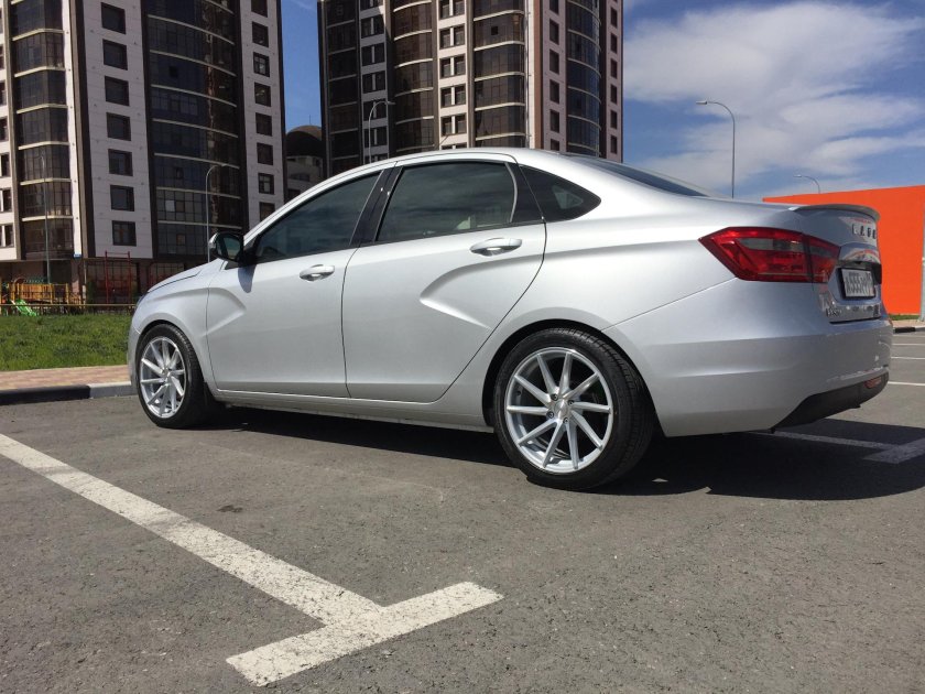 Лада Веста седан диски r16