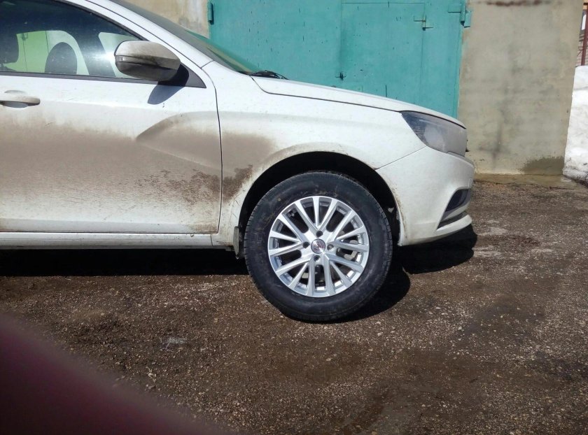 Лада Веста Камрики 16