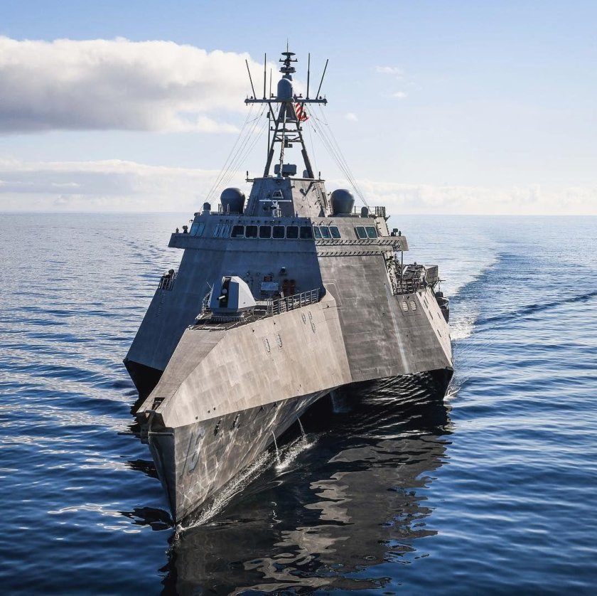 Тримаран Индепенденс